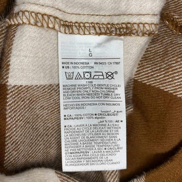 Old Navy Boyfriend Flannel, Brown and Cream Plaid - Picture 6 of 6